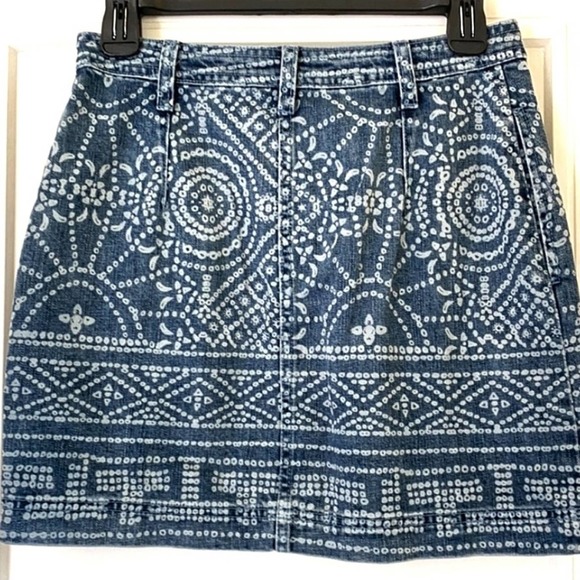 FREE PEOPLE Boho Button Fly Denim Skirt Size 2 - Picture 3 of 8